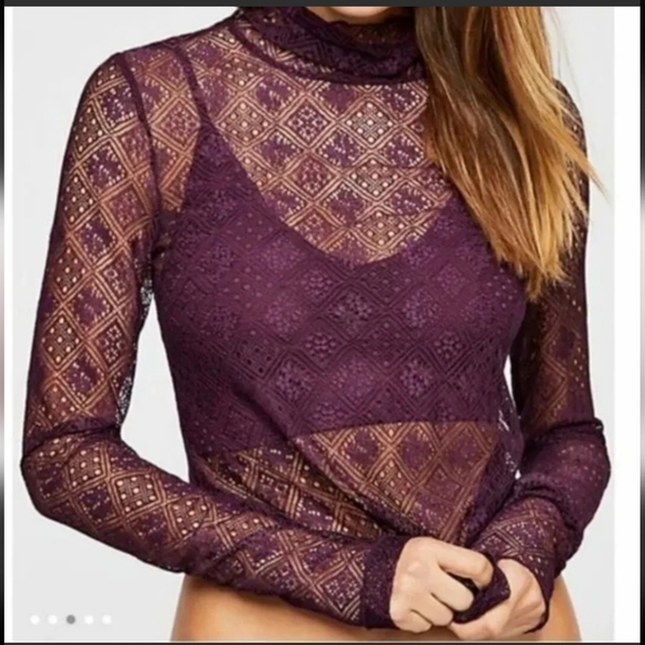 Free People Sweet Memories Turtleneck Lace Top NWT XS - Picture 3 of 4